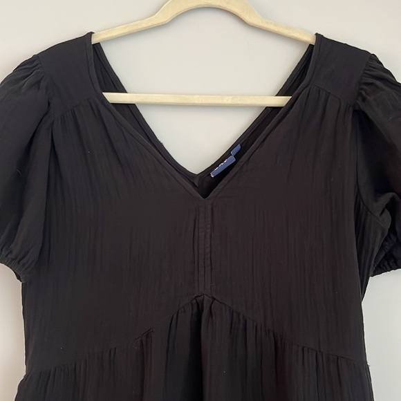 GAP Black Mini Dress with V-Neck puff sleeve small - Picture 5 of 5